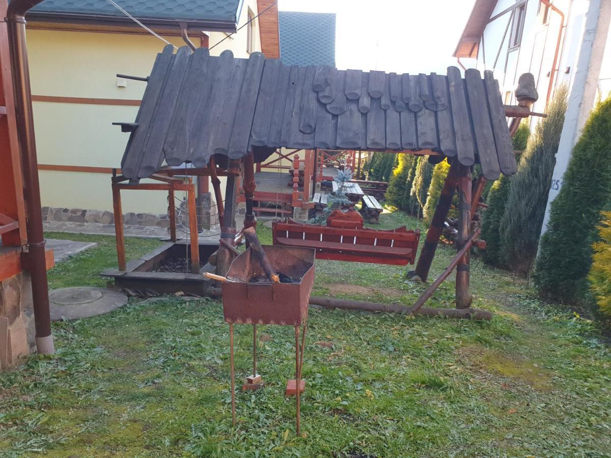 Chalet 888 Cottages Palyanytsya Extérieur photo