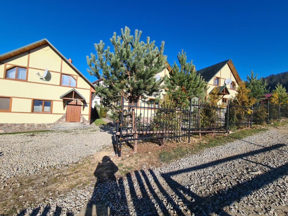 Chalet 888 Cottages Palyanytsya Extérieur photo
